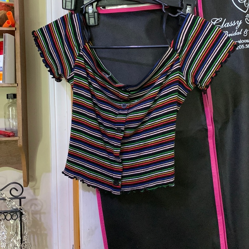 super cute shirt! been worn once or twice!